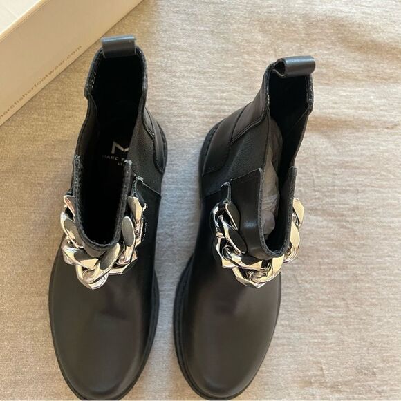 NWT Marc Fisher Parrie Lug Sole Chain Boots in Black 6 - Picture 5 of 9